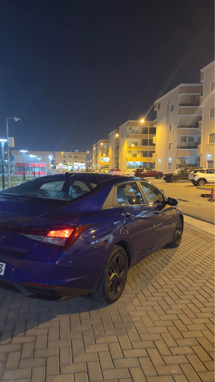 السلام عليكم…..
(للبيع أو المراوس بـ اقل حسب الرغبة)
ـــــــــــــــ
هونداي النترا 2022 
(حادث جاملغ ونص الباب بدون دواخل)
رقم أربيل الدولي بـ اسم شركة وكالة تحويل بشرط 
سنوية جديدة وهزة جديدة ولوحات دولية 
ـــــــــــــــ
فول مواصفات عدة الفتحة:
بصمة تشغيل 
بصمة ابواب 
بصمة صندوگ 
تشغيل عن بعد 
عينة ديجتال 
شاشة چبيرة تدعم نظام الكار بلاي 
تحكم ستيرن جهتين 
كشنات جلد 
تدفئة تبريد مقاعد امامية 
تبريد خلفي 
وايرليس 
رادار امامي 
رادارات جانبية 
نقط عمياء 
سايد بريك دگمة 
اوتو هولد 
5 وضعيات قيادة 
مكينة 2000 دوش 
منظومة زينون LED عالي ناصي أعلى مستوى 
ــــــــــــــــــ
السيارة جاهزة على آخر حباية وماعوزهة برغي 
(مكينة وگير وتخم تاير وحدادية وتبريد كلة كفالة)
ترايك زيرو وين مايعجبك 
ــــــــــــــــــ
السعر 138 وبيهة مجال قليل 
عنواني البصرة 
رقمي *********** البصرة, العراق
