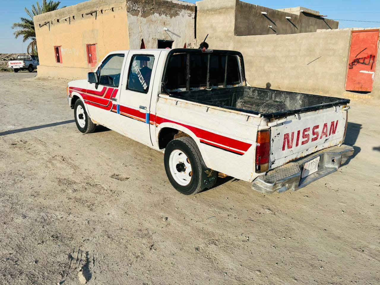 سلام عليكم للبيع نيسان مديل 90
 محرك مكفول  كير مكفول شاصي مكفول شرط الفحص  رقم بابل
 شرط تحويل ثاني يوم كهربايات شقاله جاهزه دوشمه جديده تخم تاير حداديه جديده مال جناي جاهزه 
سعر 24وبيها مجال  
 تصل ***********
مكاني سماوى قضاء الخضر
