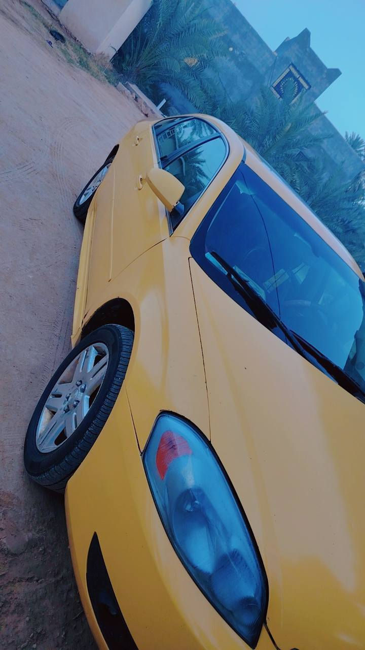 سلام عليكم إمبالا مديل 2012 حادثة جاملغ الاامامي فقط بدون عابر جاهزه كير مكينه 3600 وحداديه تخم تاير  رقم اديالئ   مكاني سماوه  السعر 75 وبيه مجال  ‏‪***********‬‏
