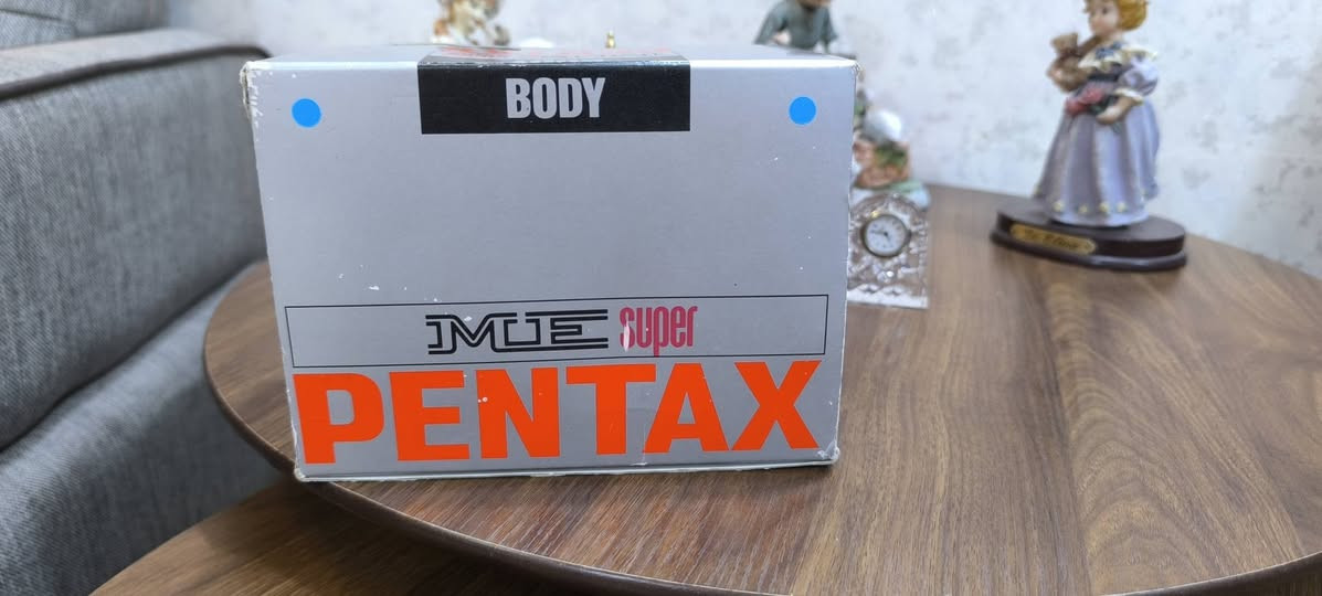 السلام عليكم
1. كاميرا فوتوغرافيه CHINON السعر 45

2. كاميرا فوتوغرافيه PENTAX مع الكارتون بدون عدسه  السعر 50

3. كاميرا فوتوغرافيه Minolta بدون عدسه السعر 30

4. كاميرا فوتوغرافيه Minolta بدون عدسه السعر 25

5. كاميرا فوتوغرافيه DACORA السعر 45

6. كاميرا فوتوغرافيه Kodak بلاستك السعر 35 

التوصيل 5 بغداد 6 باقي المحافظات


**إذا كنت صاحب هذا الإعلان وتريد حذفه لأي سبب، رجاءا أرسل رسالة إلى الدعم الفني**