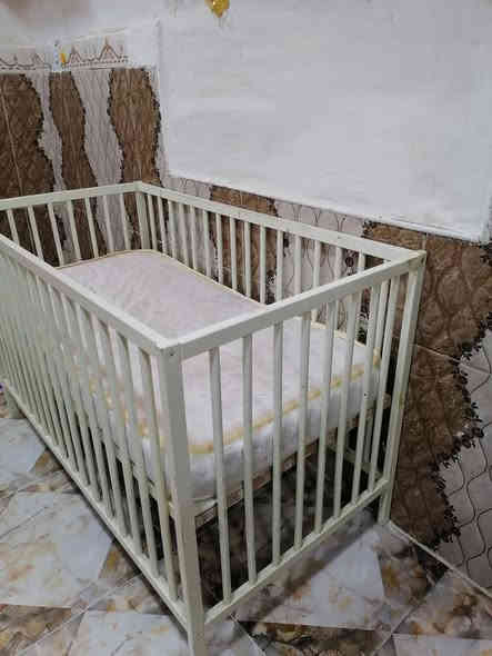 جربايه طفل هيه ودوشكه ب60 وبيه مجال 

الاتصاال على الرقم 
***********
