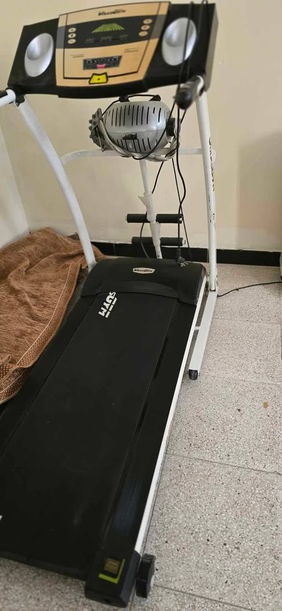 مرحبا ممكن عرض جهاز رياضي نضيف جدا مع جهاز هزاز لاذابة الشحوم المكان الغزاليه تواصل خاص


**إذا كنت صاحب هذا الإعلان وتريد حذفه لأي سبب، رجاءا أرسل رسالة إلى الدعم الفني**