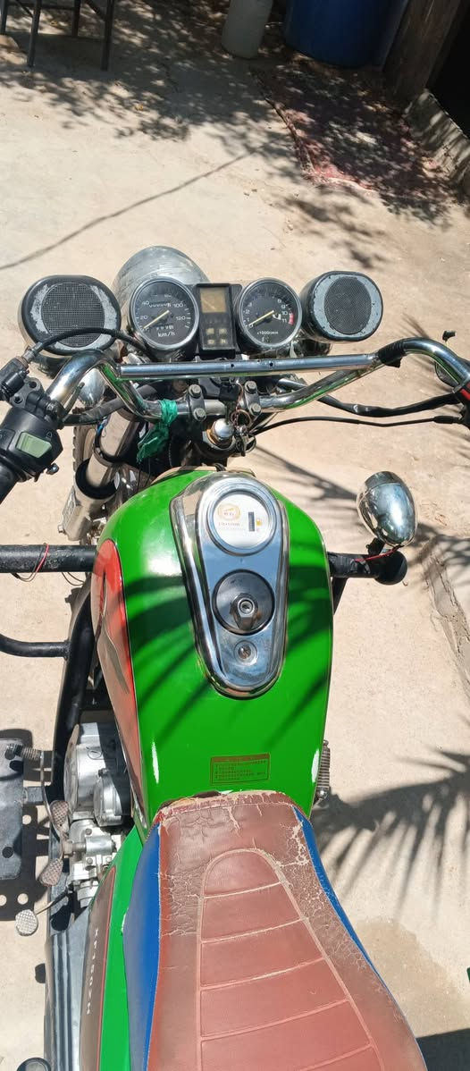سلام عليكم شباب ستوته البيع موديل 20 اوراق أصولي ستوته حلوه ونضيفه السعر 1600وبيهه مجال احك الجيه مكاني كربلاء سيد سماعيل هاذ رقمي***********
