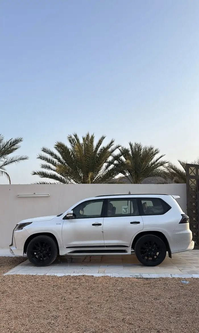 السلام عليكم//  

بدون اوراق كلك ادوات رقم دهوك توام 

لكزس   فول    2020 بلاك ادشن 

 كفاله سرق صبغ عشاير انتربول 

السعر //((170  ورقه ))

مكفول من الصبغ والكص والسرقه 

وتساب موجود لان ما متواجد على الاتصال فقط وتساب

***********
