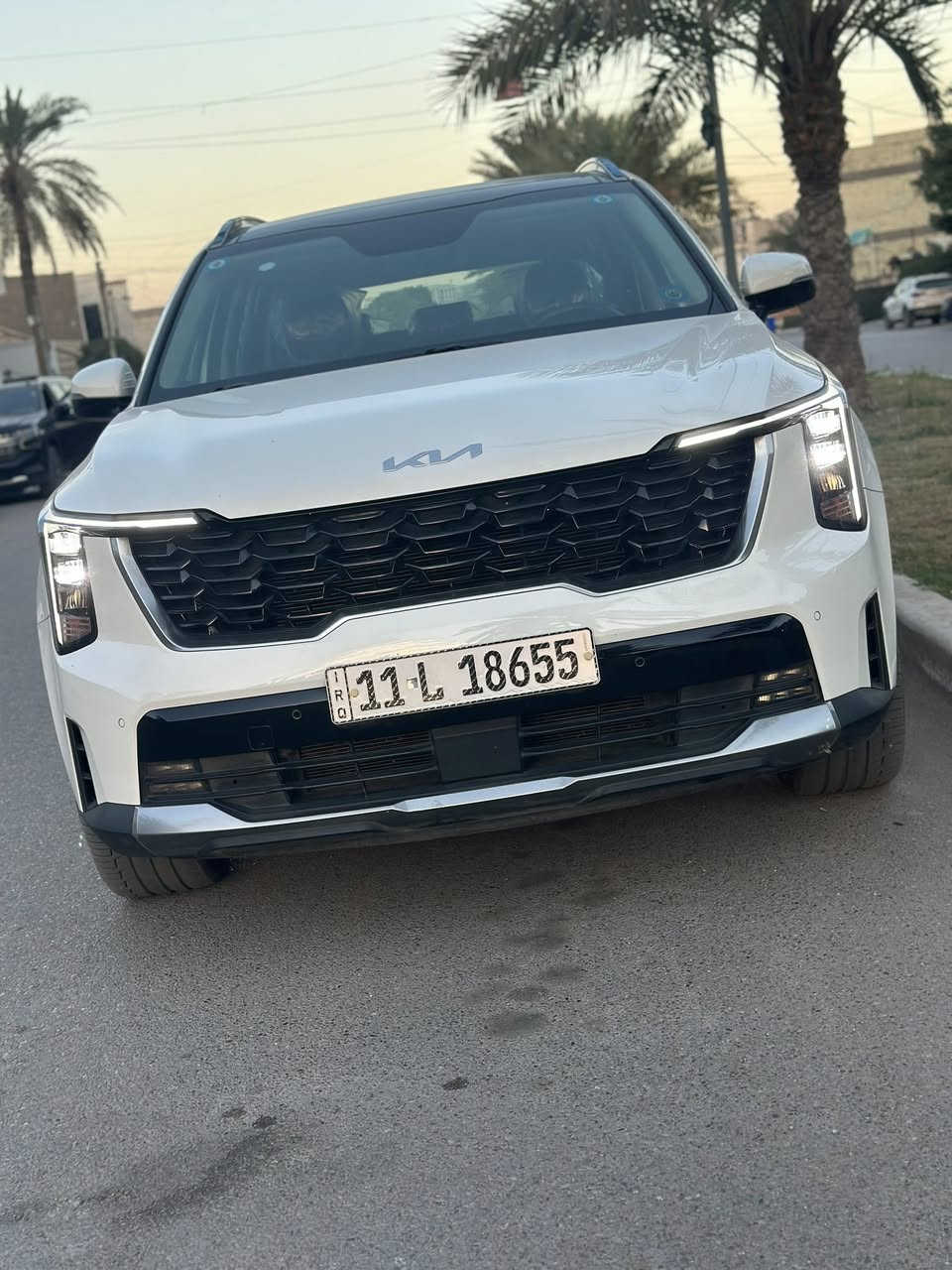 السلام عليكم
كيا سورنتو 2025 #للبيع خليجي مكفولة كفالة عامة 
 ضمان شركة المجموعة الدولية
ماشية 29600 km لون ابيض
 رقم بغداد
باسمي تحويل مباشر
المواصفات : 
بانوراما 
كير ماوس
هندبريك دكمة
بردات
شاحن وايرلس
جام كهربائي اوتو
7 راكب
داتا شو
مراية السائق اوتو دم
السيارة مغلفة بالكامل ppf عند شركة GMC
حساسات امامية و خلفية
كاميرا خلفية
محرك 6 سلندر 
كراسي جلد تو كلر
ويل  20
كراسي كهرباء
إنارة محيطية
صندوق كهرباء
نظام كار بلي 
تبريد خلفي 
مري شفط
وبعد بيها مواصفات 
السعر 34,250 دولار وبيها مجال 

للاستفسار والتواصل
 *********** متوفر واتساب
