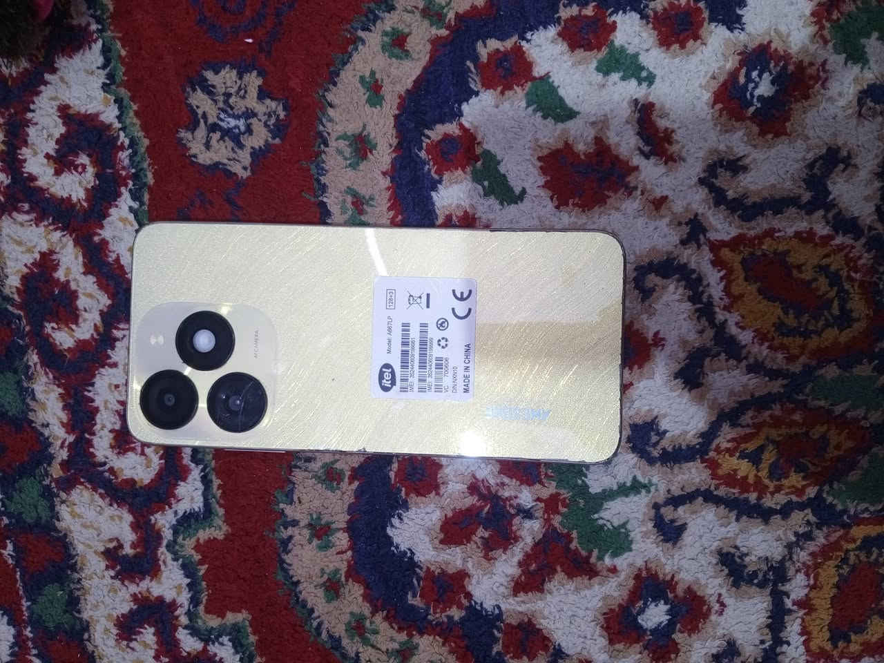 سلام عليكم جهاز للبيع نضيف فقط بي فطر بل شاشه ما مثر عليه وكامره الخلفيه طافيه الباقي كله شغال ذاكره128 بطاريه5000  شحن تايبسي سعر 70وبيه مجال شراي يجي خاص وبخدمته


**إذا كنت صاحب هذا الإعلان وتريد حذفه لأي سبب، رجاءا أرسل رسالة إلى الدعم الفني**