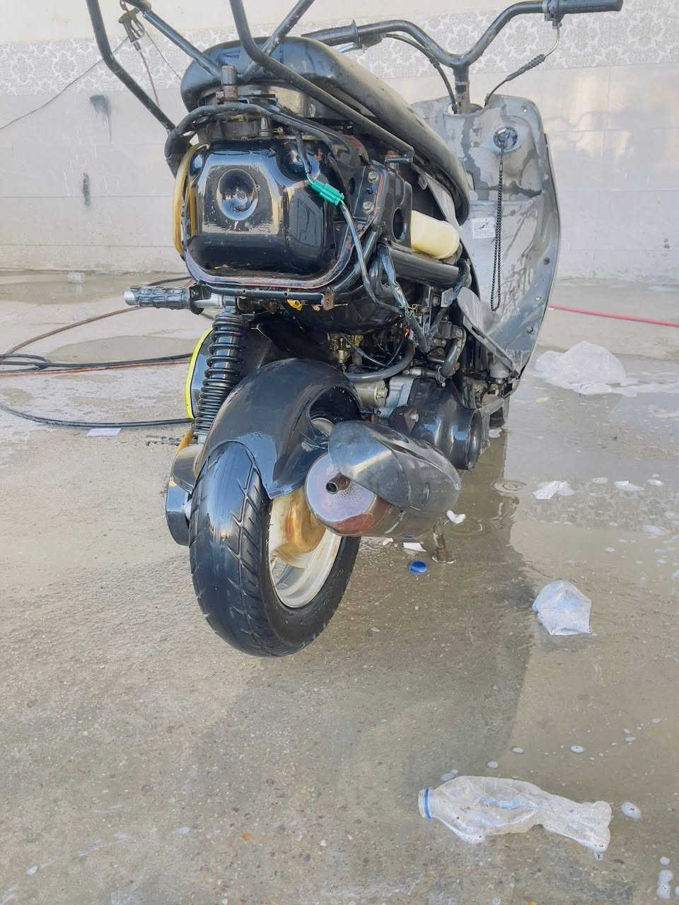 سلام عليكم 
دراجة منغولي للبيع بلادية ما مفتوح برغي بيهة كله شغالة 
سعر:600الف وبيه مجال
رقم:***********
