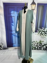 ملابس • توصيل جميع المحافظات • متوفر