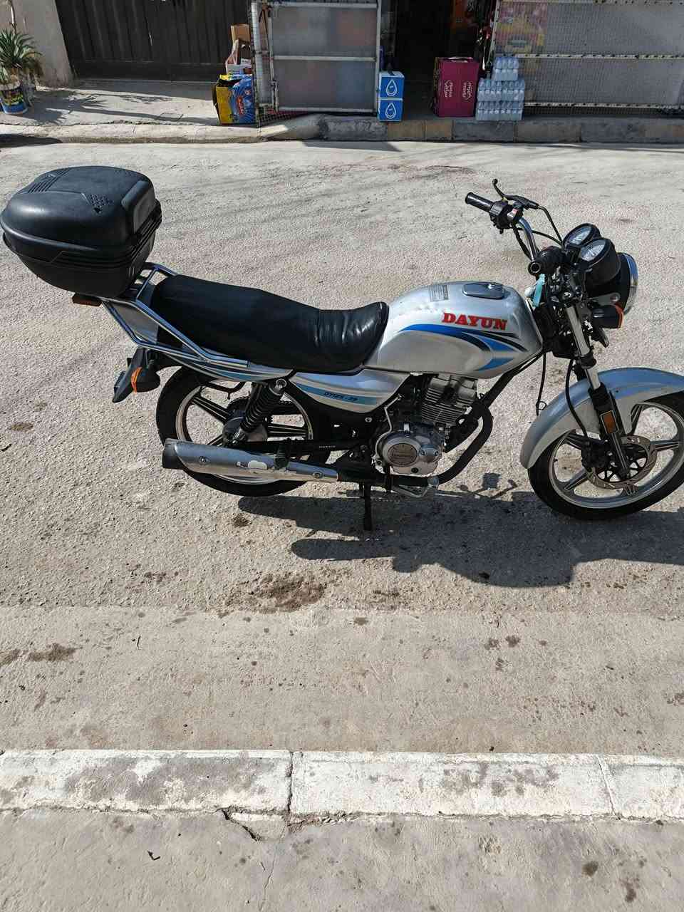 دامون موديل 2020اوراق اصولي المكينه ما مفتوحه الدراجه كامله
العنوان كربلاء حي العسكري العابد 
التواصل ***********
