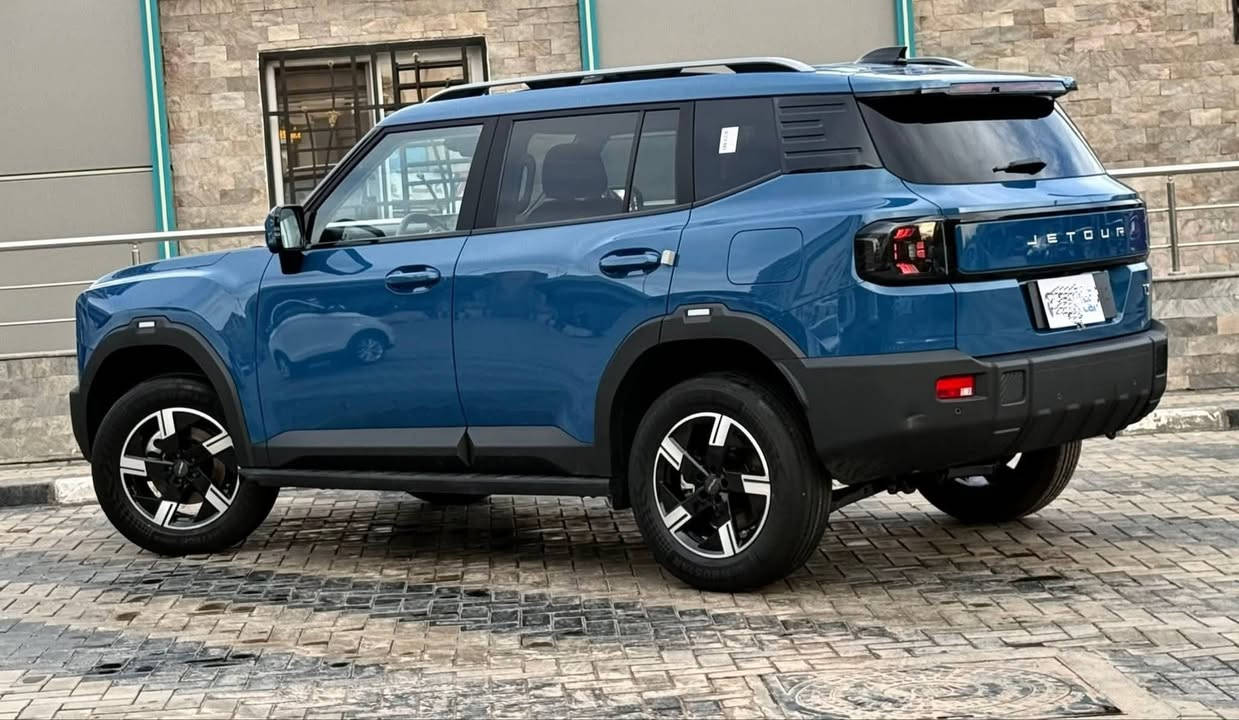 🔥 الطريق بقى ليه شكل تاني مع جيتور T1!
قوة، فخامة، وتكنولوجيا في SUV واحدة تخليك مستعد لأي مشوار.
💰 مقدم يبدأ من 10% ✅ بدون تأمين ✅ بدون مصاريف إدارية 🎁 كاش باك على أنظمة تقسيط مختارة 📅 أطول فترات سداد
دلوقتي تقدر تمتلك جيتور T1 بأفضل عروض التقسيط من الليثي أوتو جروب.
📞 للتواصل والحجز: فادي 01034377099


**إذا كنت صاحب هذا الإعلان وتريد حذفه لأي سبب، رجاءا أرسل رسالة إلى الدعم الفني**