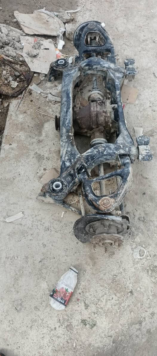 سلام عليكم
عربانه كرسته نفخ اللبيع مكفوله

عوزهه فقط ربل 

السعر 150 وبيهه مجال

مكاني شطره 

***********
