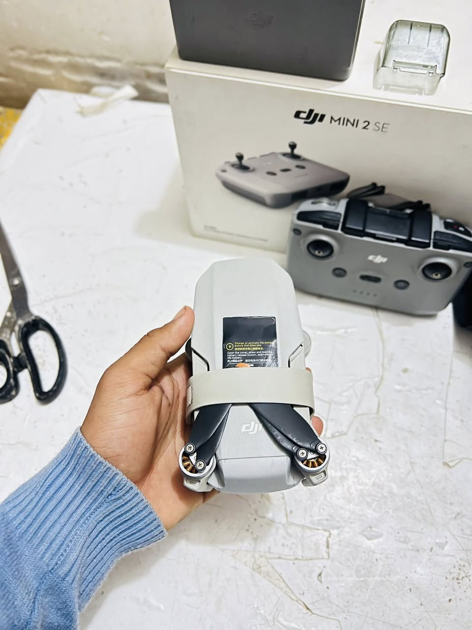 سلام عليكم درون مني تو SE كومبو كامل ملحقات مده الطيران 25دقيقه 
الدرون مصلح كنبل وبية كسر مثل ماواضح بصور مأثر على الدرون شراي يجي خاص توصيل ماكو 
مكان سماوة ***********
