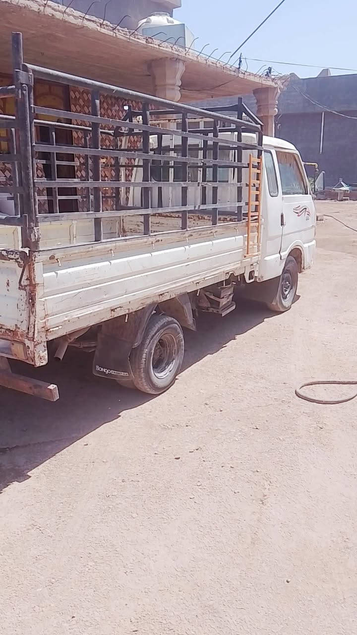 السلام عليكم كيه بنكو البيع موديل 95رغم بغداد كير محرك اكسن مكفولات والباقي كدام العين السعر 45 وبيهه مجال مكان بغداد ابو غريب ستفسار اكثر تصل
‏‪***********‬‏
