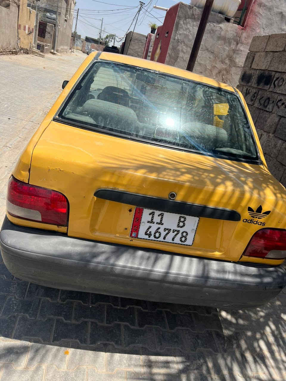 للبيع سايبه 12 مكينه كير جديد حداديه تهم تاير رقم بغداد انكليزي مصفره السياره بسمي عنوانهه بغداد سعر 27.  ***********
