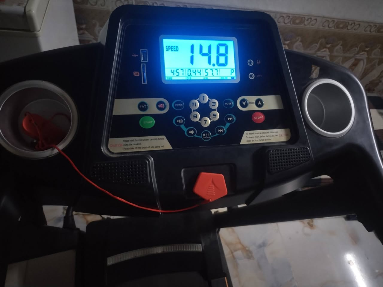للبيع جهاز جري عدد2
ديالى شهربان
***********
