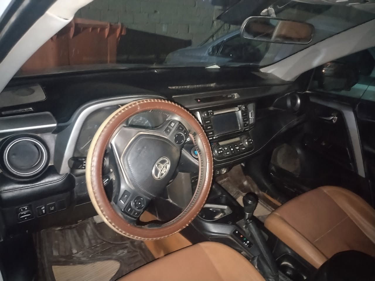 سلام عليكم سياره راف فور امريكي فول اوتماتيك بصمه سياره مديل ٢٠١٧. جاهزه عله اخر حبايه نضيفه  رقم انكليزي سنويه باسمي مكانهه كربلاء
السعر ١٨٠ وبيه مجال
للاستفسار 
***********
