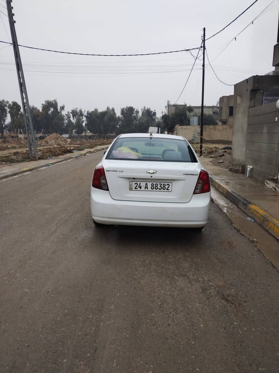 البيع ابوتر 2011 الون ابيظ عنوان تلعفر *********** ***********
