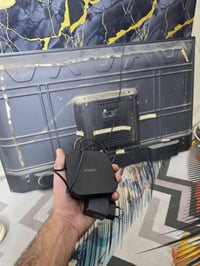 شاومي tv  مستعمل قليل جدا  مع شاشة حجم ٤٢  بيها سواد قليل من جوة .. سع...