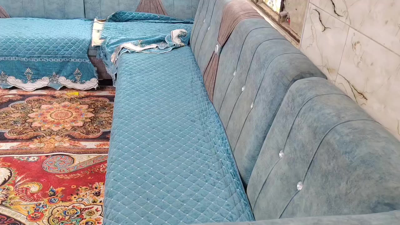 تخم البيع سعر 350وبي مجال
***********
13متر
