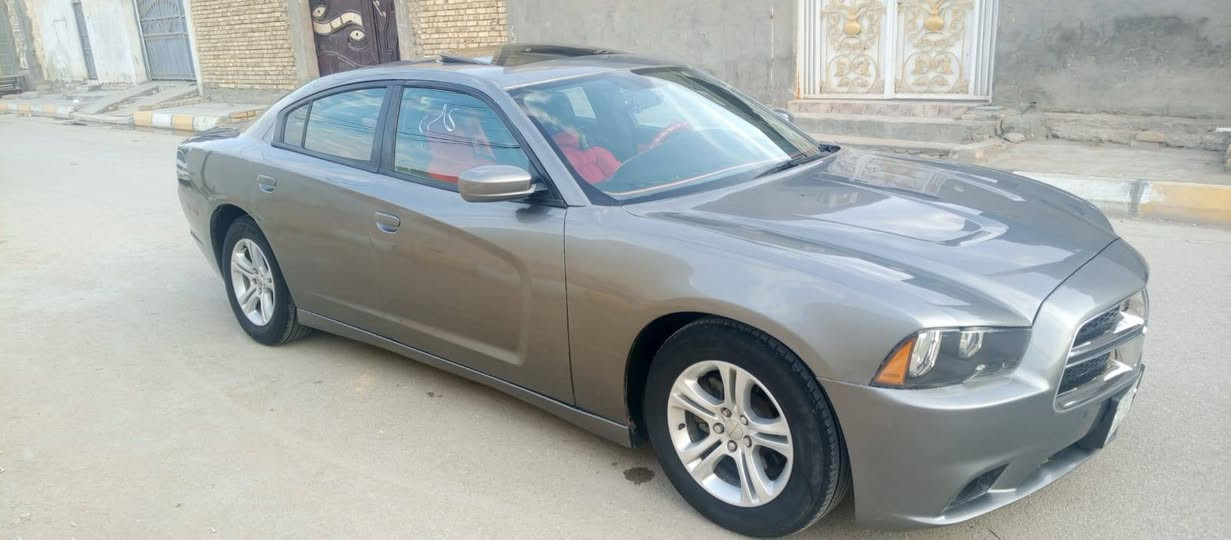 السلام عليكم
شارجر ادوات موديل 2012
 گصة جنطة
دخول جديد
 متومة طبق الاصل دك حاسبة
 رقم بغداد وسنوية
 مواصفات السيارة.. فول واحد على واحد
 رادار امامي خلفي
رادار بالمرايات
تحكم و شفتات ستيرن
خزن ميموري
منضومه زنون 
 گلاصات ماي بارد وحار
كشنات تبريد وتدفئة
شاشة جبيرة 
تخم تاير جديد
حدادية جديدة 
فتحه سقف
مكينه هيمي
مكفولة سرقة و عشائر  
المكان : الناصرية
السعر 55$ بيها مجال حگ الجيه
مكلف بالنشر للتواصل 
الرقم : ***********
