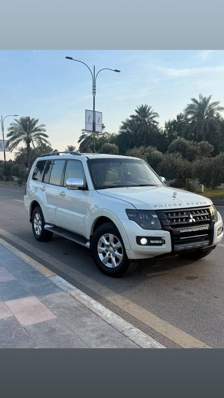 السلام عليكم اخوان عندي باجيرو 2018
::كويتي وكاله عبد اللطيف 
::ويل كب حجم 17
::سلايد
::لون صدفي & كشنات مخمل
:: بجم سموك مبدله
::موديل 2018
::شاشه &كاميرا خلفيه
::مري شفط &ترحيب
::محرك 3500 & فور ويل 
::شاشه عطلات &تحكم ستيرن كروس سرعه
السياره مال بيت ونضيفه وبلا اي نقص بدون صبغ  فقط دعاميه اماميه بدون حادث فقط اصبعين بارد جاملغ خلفي
السعر20500$وبيه مجال بسيط 
للاستفسار الاتصال على الرقم 
***********
