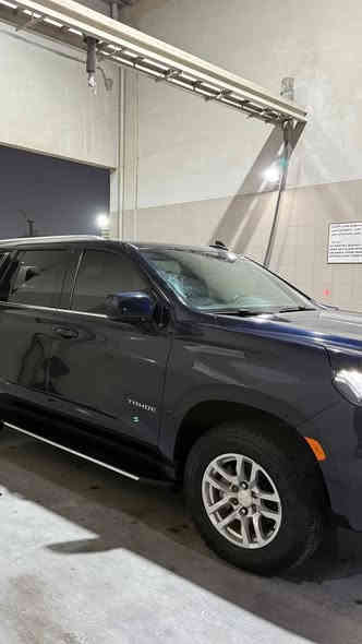 السلام عليكم اخوان تاهو 2021 مواصفات LT السياره في الامارات ابيعها ب كاعها ترهم للعنده كتاب ضباط او مقيم بل امارات حادثه جاملغ امامي صفحه السايق موجوده الصوره بل منشور بدون ايرباك كفاله كير مكينه شاصي حداديه السعر 225 الرقم ***********
