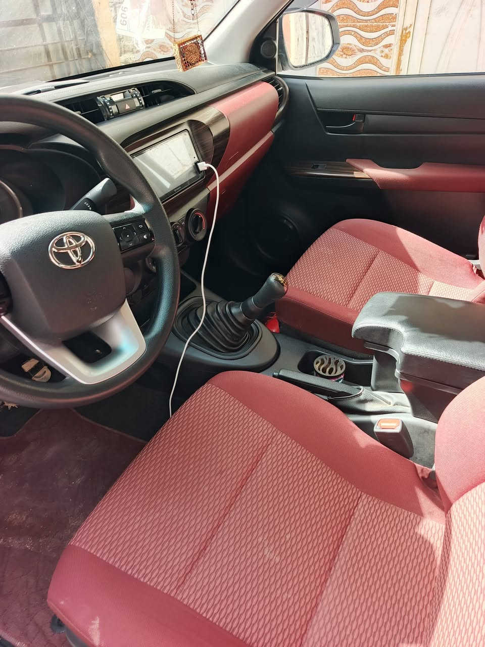 للبيع موديل 25  كير عادي.  رقم بصره العنوان ناصرية. كفاله عامه.   على شركه.    ب 253       مراوس تراهم.    ***********
