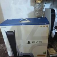 جهاز سوني فايف فات مستعمل شهر فقط سبب البيع ماعندي وقت ويا حساب بي لعب...