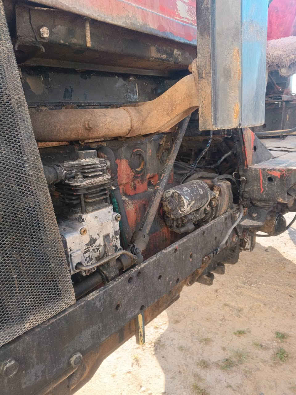 بۆ فرۆشتن
عنتر  مودیل88سوکان پاوەرە و تایەی جدیدەومەکینەی تەعمیل کراوەتەوە لۆک لۆکە بەشەرت  سەنەوی موجودە و ڕەقەمە.شوێن .هەولێر بۆپەیوەندی 

*********** مشتری نی تیل مەکە تکایە.....
