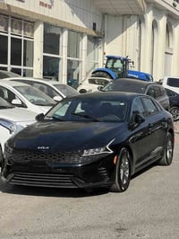 ((ملاحضه !يوجد عندي كافه انواع السيارات )))  السلام عليكم K5 موديل الس...