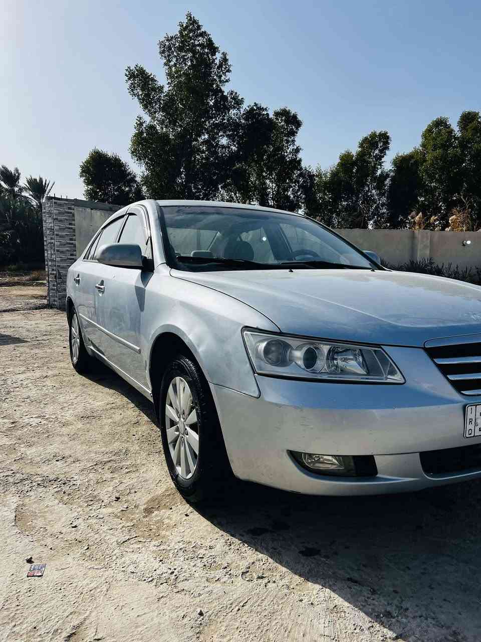 سلام عليكم سوناتا للبيع موديل 2008واردامريكي بيها صبغ
 ثلاث قطع وبنيد تبديل ملاحظه شاص الامامي شويه بيه شغل والمحرك شويه بيه صوت  وكبر كفاله  سياره مجهزه على اخر الحبايه سياره مال جناي سياره باسمي تحويل ثاني يوم   
رقم دولي بغداد  
تخم تايرات
 تبريد ❄️
السعر 93 بيها مجال شراي 
السونار موجود بالمنشور 
مكاني بابل المسيب رقم الهاتف/ ***********/
