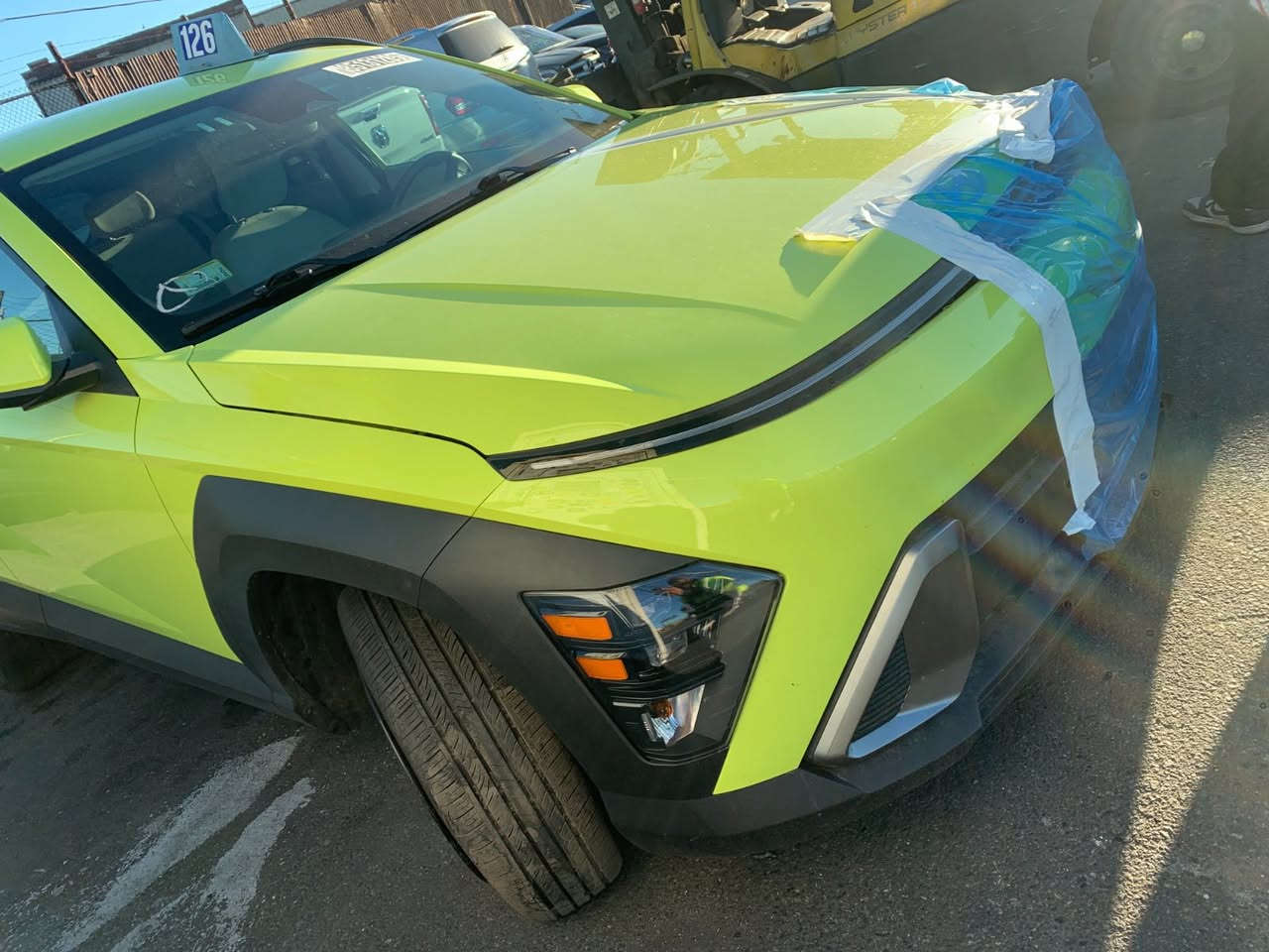 السلام عليكم
موديل 2024
للبيع كونا وارد أمريكي مكينة 2000
بدون ايرباك واصل عمان أبيع يوم 10/1 توصل
الاتصال ***********
