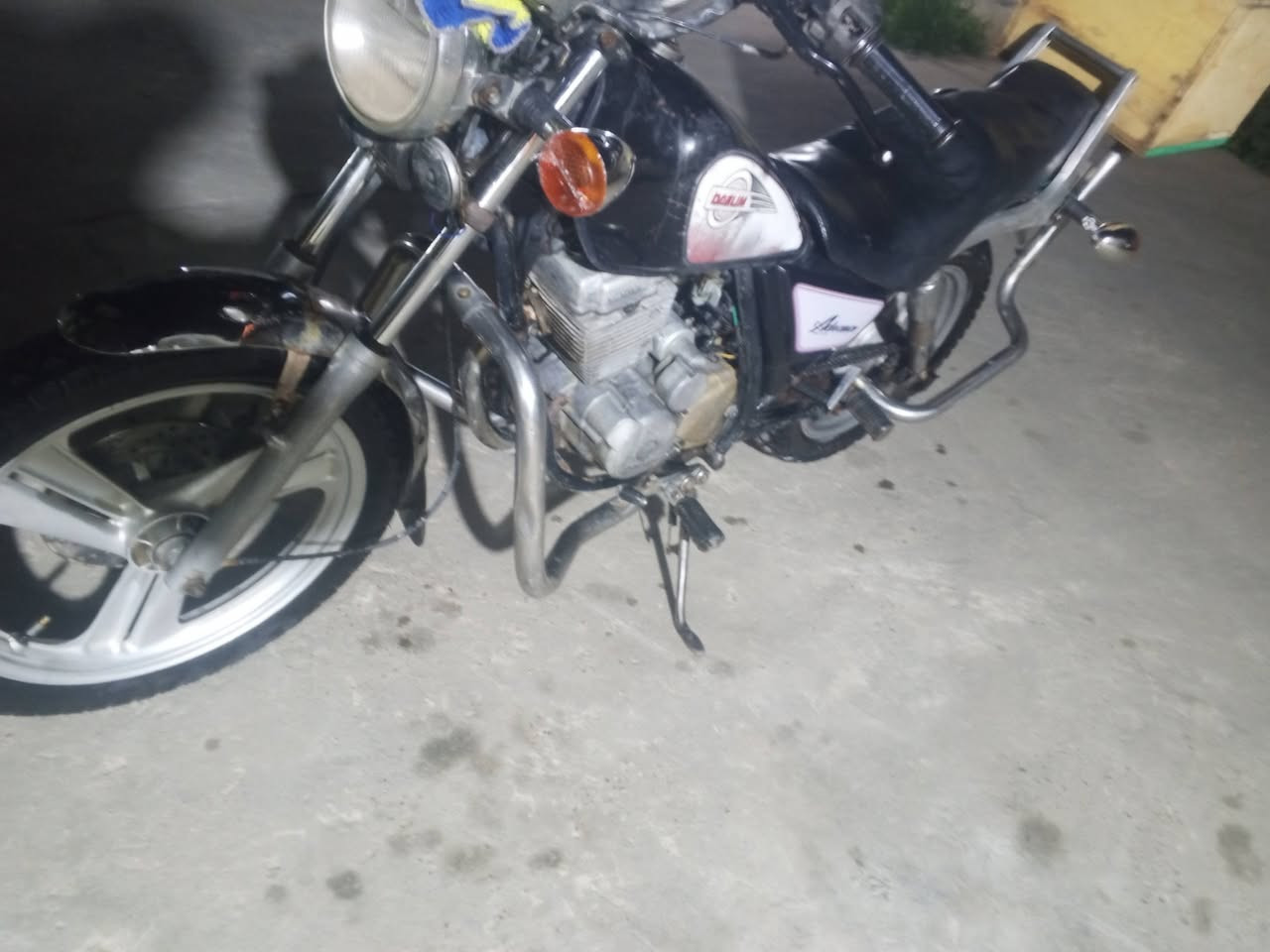 ابتر للبيع مكفول 
نكره سلف كهربائية شغاله 
تايرات جدد امامي خلفي
مكينة مكفوله تجي تاخذه وتودي 
على اي مصلح يعجبك 
بحيث لا مفتوحه ولا تنقيص ولا تبخير 
السعر 525/وبي مجال 
تاخذ ماطور ربع ماتصرفله مكفول 
الاتصال على الرقم 
***********/ أيضا بي واتساب
