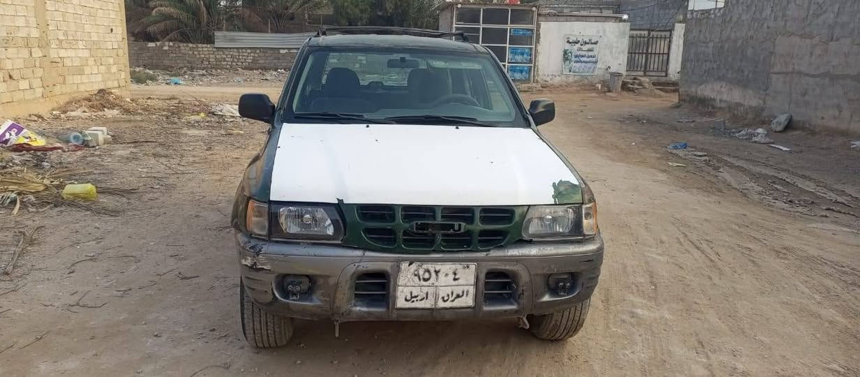 سلام عليكم للبيع سياره ازوز روديو ياباني موديل 2000 محرك ثنين ونص حداديه جديده تخم تاير رقم اربيل مكان سياره بالنجف سعر 55 
شراي يتصل ع رقم ***********
