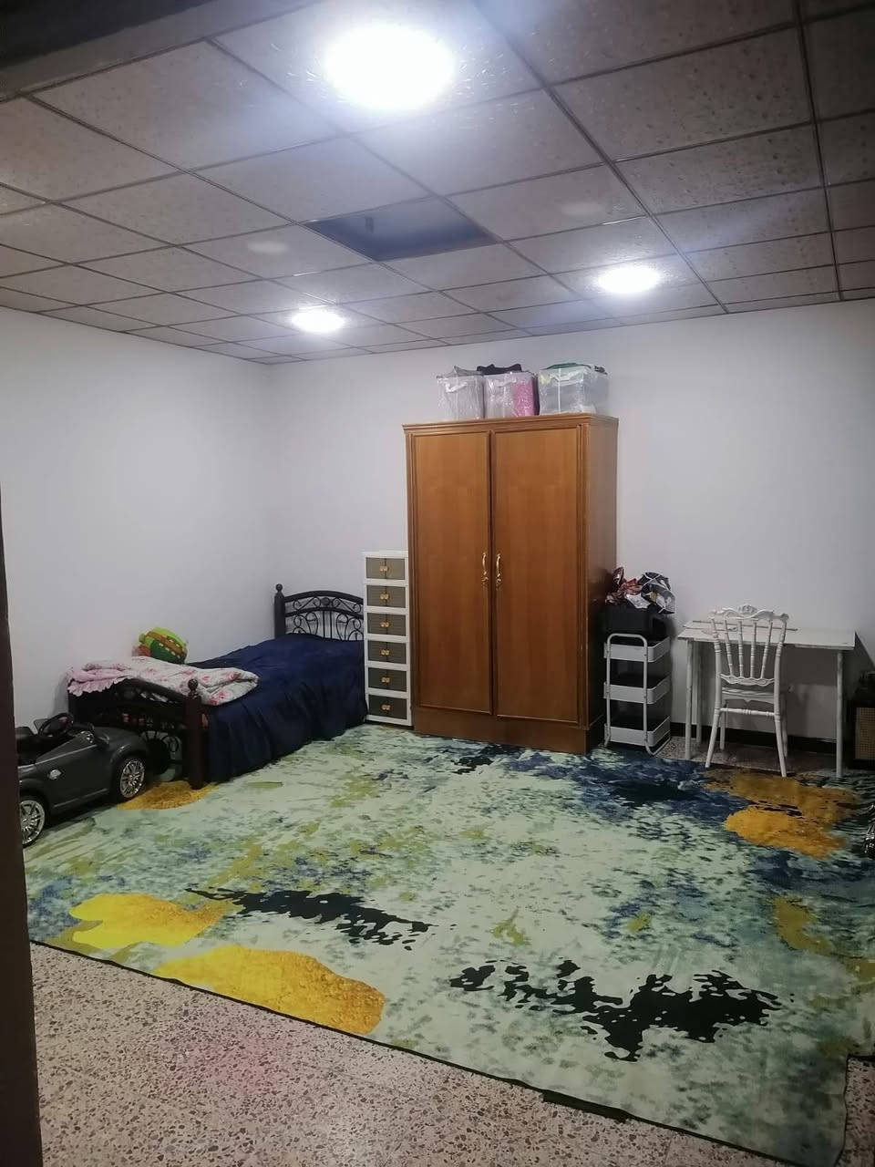 للبيع بيت 🏡 طابو صرف فى #الشرطه_الرابعه قرب تقاطع الرابعه مساحته #١٠٠م واجهه خمسه يحتوي على #غرفتين_نوم 😴 وصاله ومطبخ وخدمات البيت #نظيف_جدا سعره مناسب للإستفسار اتصال 🤙 على الرقم 
***********
#الجميع
