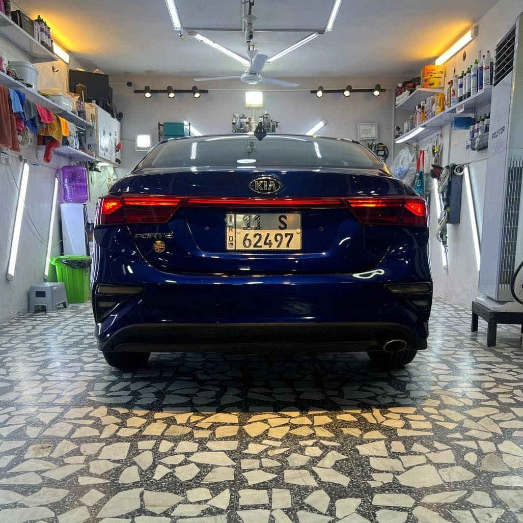 🔥 سعر مميز لسيارة اعتمادية 🔥
✨ كيا فورتي 2020 ✨

🟠 المواصفات 
🔸 مكينه 2000 دوش (المرغوب) 
🔸قيادة ذاتية 
🔸تحديد مسار 
🔸بريك ذاتي 
🔸رادارات
🔸مانع انزلاق
🔸نظام ترحيب 
🔸تحكم ستيرن جهتين 
🔸شاشه اصلية بلاد كار بلي
🔸كامره دوارة
🔸خمسة وضعيات قيادة
🔸ماشيه 82 ميل 
🔸سيارة جاهزة من كل النواحي  بدون اي نقص 

🚘حادثها جاملغ امامي اليمن وجاملغ خلفي يسار
 السياره بيه صبغ ابيع حزام مثل ما موضح بالسونار بدون دواخل والباقي ليبل واحد

🔸رقم بغداد انكليزي الجديد و هزة جديدة بأسم المالك تحويل مباشر

📍مكان السيارة بغداد الأمين الثاني قرب شبكة الكهرباء 

📞رقم صاحب السيارة 
***********

‏‎🔴 لمعرفة السعر / علق داخل المنشور اي تعليق ويجيك رد فوري برسالة خاصة 
——————————————————
‏‎⚠️ السيارة اعلان ممول غير تابعه للصفحة ونحن ليس لدينا علاقة في تحديد السعر وغير مسؤولين عن الاتفاق الذي يحدث بين البائع والمشتري
‏‎مع تمنياتنا للطرفين بالتوفيق

——————————————————
#بيع_سيارتك #بيع #بغداد #معارض_بغداد  #اربيل #معارض #سيارات #سيارات_للبيع #سيارات_مستعملة #سيارات_VIP #وارد_امريكي #وارد_خليجي #تويوتا #لاندكروز #لاندكروزر #جي_كلاس #مرسيدس #النترا #سوناتا #هيونداي #كيا #سورنتو #سيراتو #نيسان #نيسان_صني #رانج_روفر  #لاند_روفر #لاندروفر #سيارات_كورية #سيارات_يابانية
