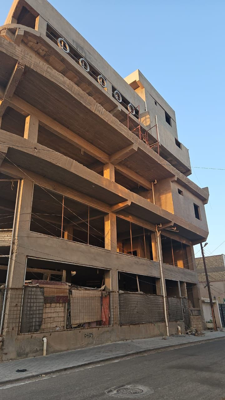 بنايه حي النفط تجاريه ركن مقابل مطعم ثابت قرب مطعم باقلاء سيد حسين الاشبال مساحه 377 تصلح مجمع طبي مستشفى سعر عرصه المتر 4 مليون وبي مجال التواصل ***********
