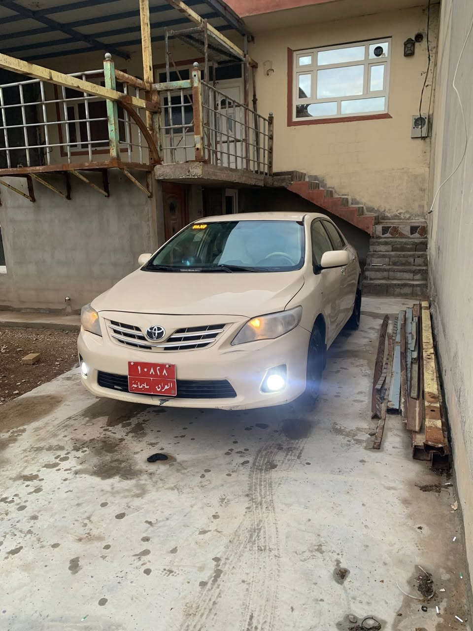 کرۆلابۆفرۆشتن ماشەڵای ئەوێت لەجوانی مۆدێل 2011سەنەوی2028تازەیەسەیارەکەگێڕعادیەگێڕومەکینەی بەشەرت سەیارەکامل بۆیاخە چەمەلەقی دۆواوەی گۆڕاوەسەیارەکەشانی پێوەیەتی  سعری٩٢گەڵاگە***********موشتەری نیت سەرمان مەیەشێنەوجوابی چات نادەی نەوەلەگەڵ ڕێزم
