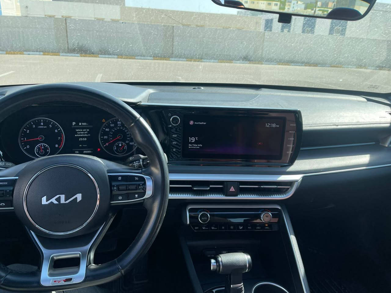 كيا K5 فول مواصفات – GT Line (أعلى فئة)
📆 موديل 2022
🎨 لون اسمنتي
📍 رقم بغداد
⚙️ محرك 1600 تيربو
السيارة نظيفة،
بيها 3 قطع صبغ فقط
حادثهه من امريكيه بس بنيد وقبق جنطه طلع مبدل وجاملق خلفي مصبوغ بدون حادث
وبيهه سونار 
فول مواصفات، GT Line، أعلى
 فئة.
السعر 175 وبيهه مجال بصيط 
📍 المكان: واسط – الصويرة قرب المعهد التقني
📞 الرقم: ***********
