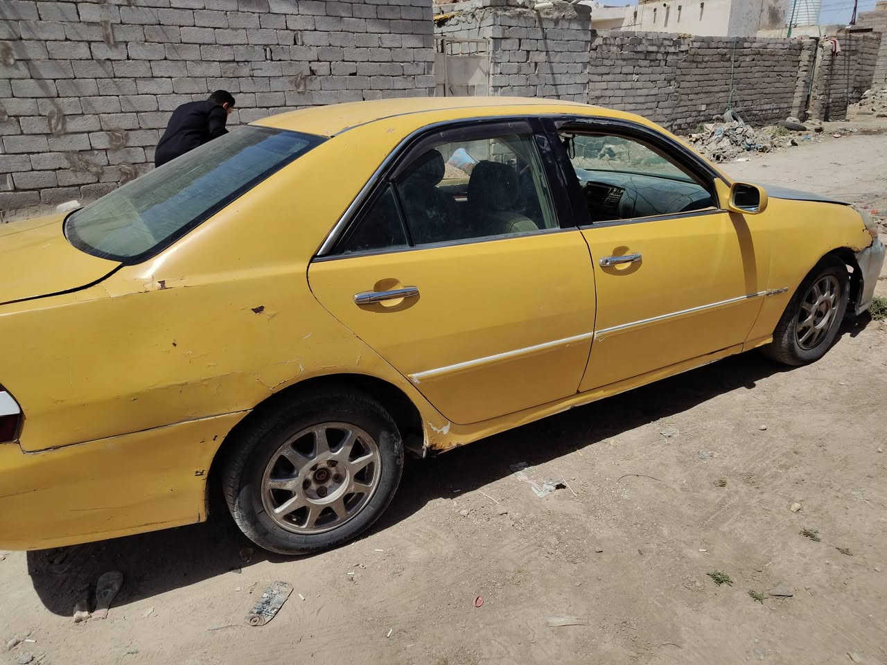 سلام عليكم شباب مارك السياره حلوه حداديه جديده مكينه كبر نضيفات حيل موديل 2002 مكاني غراف *********** السعر 25 وبيه مجال
