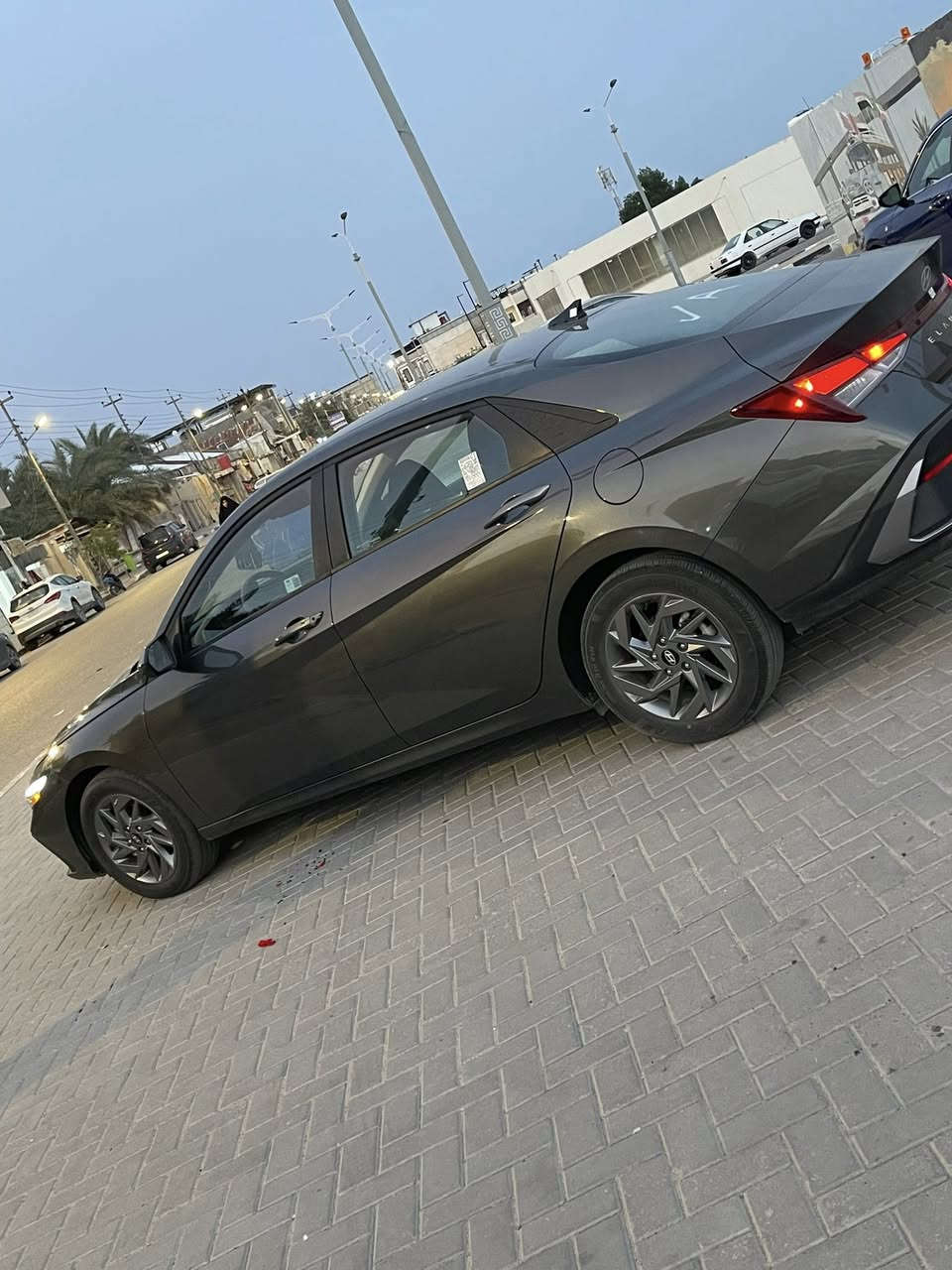 #اللهم صل ع محمد وآل محمد #النترا 2024 دخول جديد
حادث فقط صبغ ربع البنيد و ربع الجاملغ و موضح بل صور 

مواصفات SEL معروفه 
بصمه _ شاشه جيتال _ تشغيل عن بعد _ ويل كب _ كامره _ تحكمات _ مانع انزلاق _ انظمه قياده _مثبت سرعه باقي مواصفات معروفه 

#السعر 148 بيه مجال قليل بدون رقم بدون رقم 

مكان  بصرة. المعقل  رقم الهاتف 
***********

مكلف بالنشر غير متواجد ع الفيس صور حادث بالمنشور وتحياتي لكم 🙏 ماشيه الفين ميل  بيع فقط
