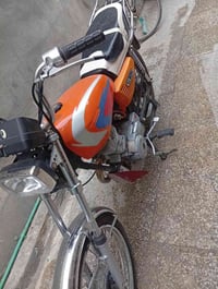 دراجه كلك اربعه كير نظيفه جدا ماعايزه اي شي سعرها 250 07810462948