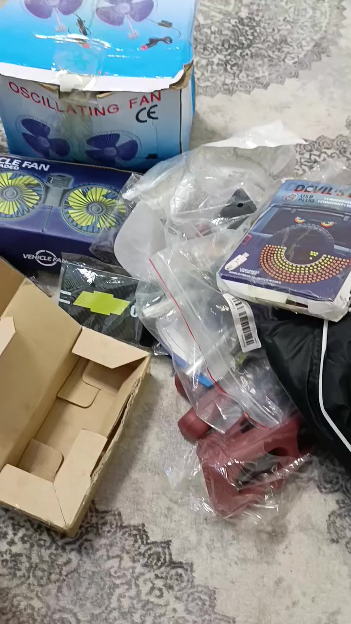 سلام عليكم اخواني عندي هاي شلعه غراض سيارات 55 ويا توصيل


**إذا كنت صاحب هذا الإعلان وتريد حذفه لأي سبب، رجاءا أرسل رسالة إلى الدعم الفني**