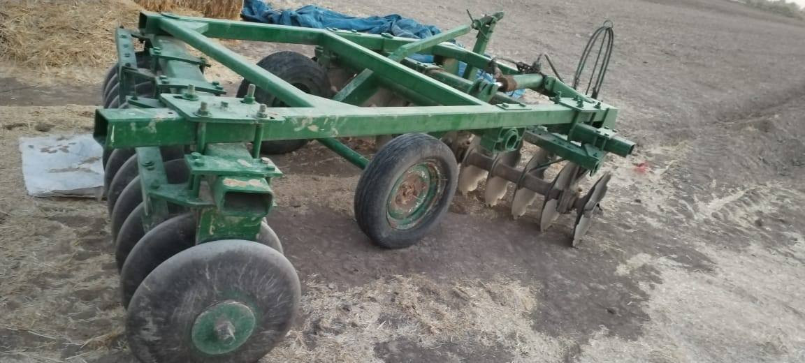 للبيع دسك حجم 24  عمل درجه اولى 
نضيف جاهز للعمل 
مكان بابل الخميسيه اتصال ***********
