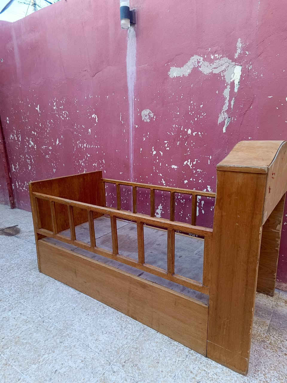 تخت اطفال كبير خشب نظيف السعر بلخاص مناسب كلش #تخت #اطفال


**إذا كنت صاحب هذا الإعلان وتريد حذفه لأي سبب، رجاءا أرسل رسالة إلى الدعم الفني**
