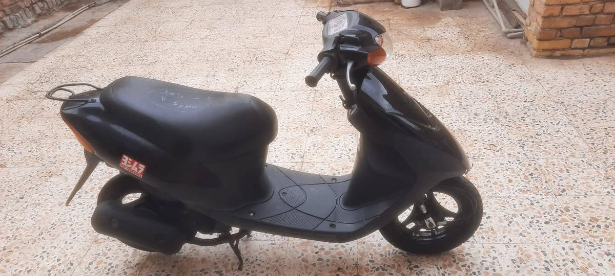 ساسوكي صار سبوع من نزلتها من رمبه وكيل بعدهي جيس دراجه اوراق خذتها بل قسط وريد بيعها سعر 600قفل او مراوس بايرانيه 
***********
