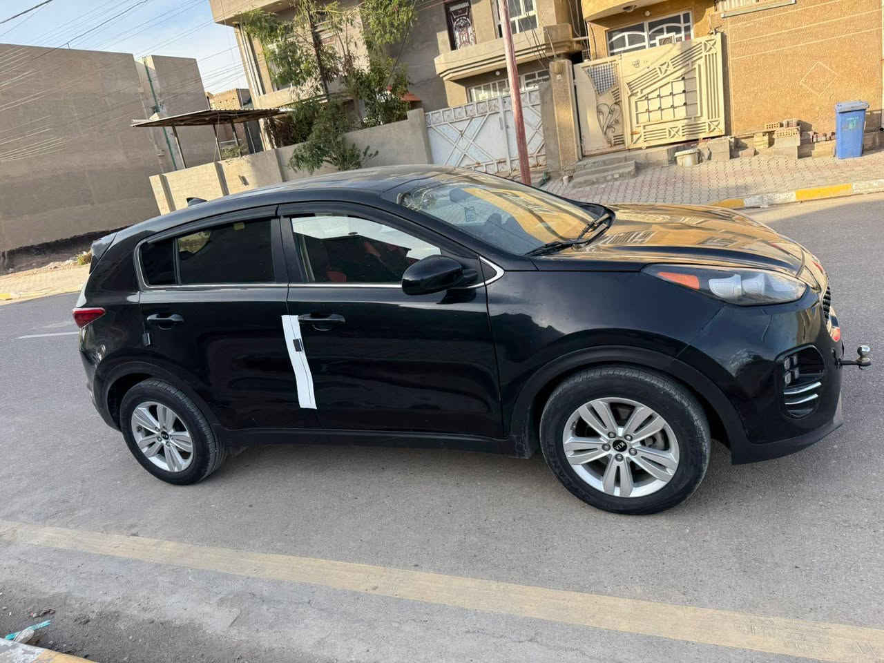 للبيع موديل  2017 وارد أمريكي  مكينه ٢٤٠٠ gdi السياره قطعه وحده فقط جاملغ أمامي بدون دواخل سونار مرفق بالمنشور شوفهن وتصل  السياره جديده كير محرك لغود شواصي كله كفاله تخم تاير وباتري وحداديه
كله جديد سياره جاهزه كلشي متصرف عليهه السعر 142
وبيهه مجال مكانه واسط قضاء الصويرة قرب المستشفى 
***********
