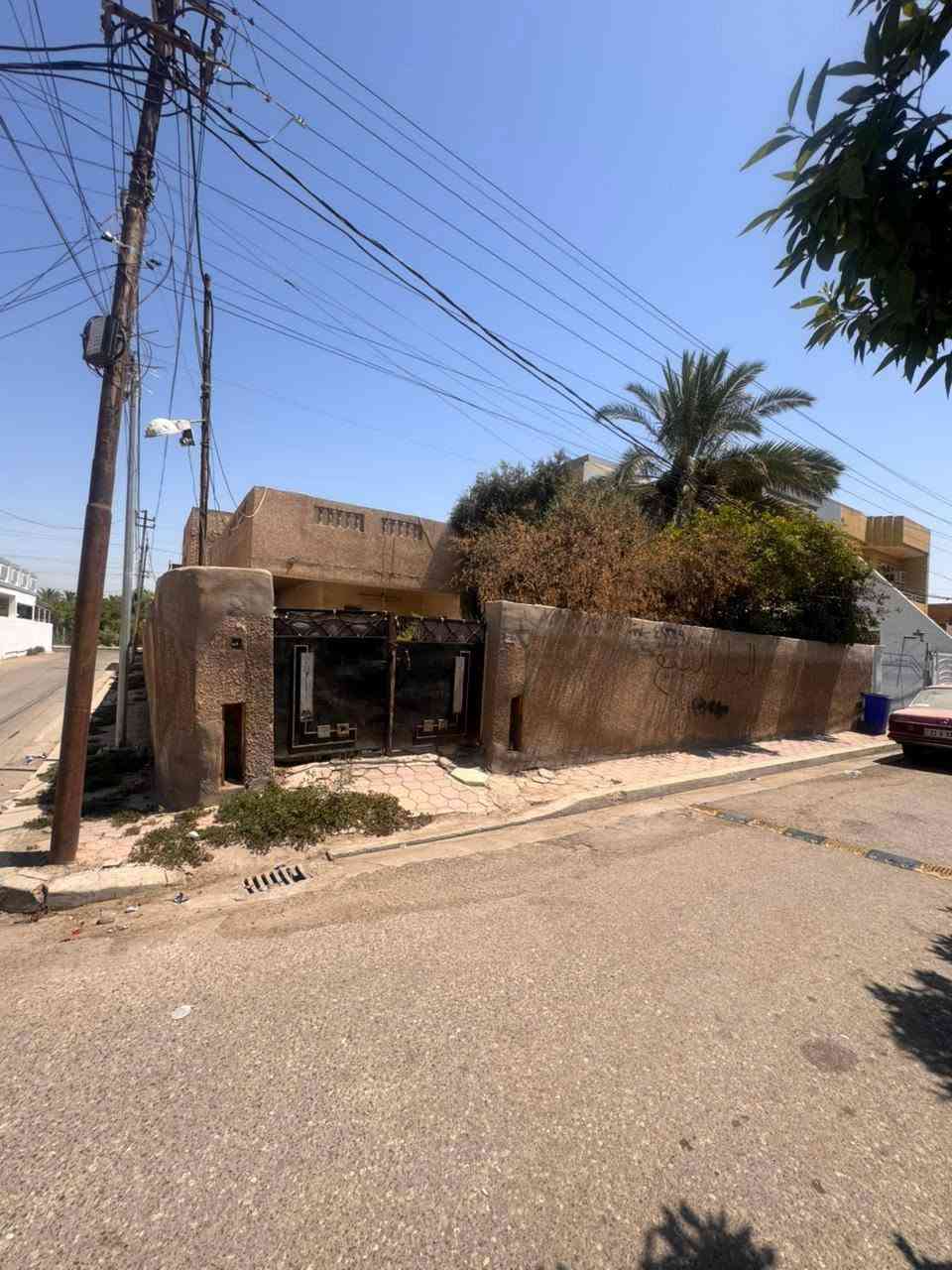 مساحه للبيع دار في الجمعية – قرب محكمة المدائن ومستشفى المدائن
📍 موقع مميز جداً
📐 المساحة: 320 متر
🔹 راس فرع على 4 جهات
🛏️ 3 غرف نوم
🚿 حمامات
💰 السعر: 320 مليون دينار (بيه مجال)
للاستفسار والمعاينة: 📞 ***********
