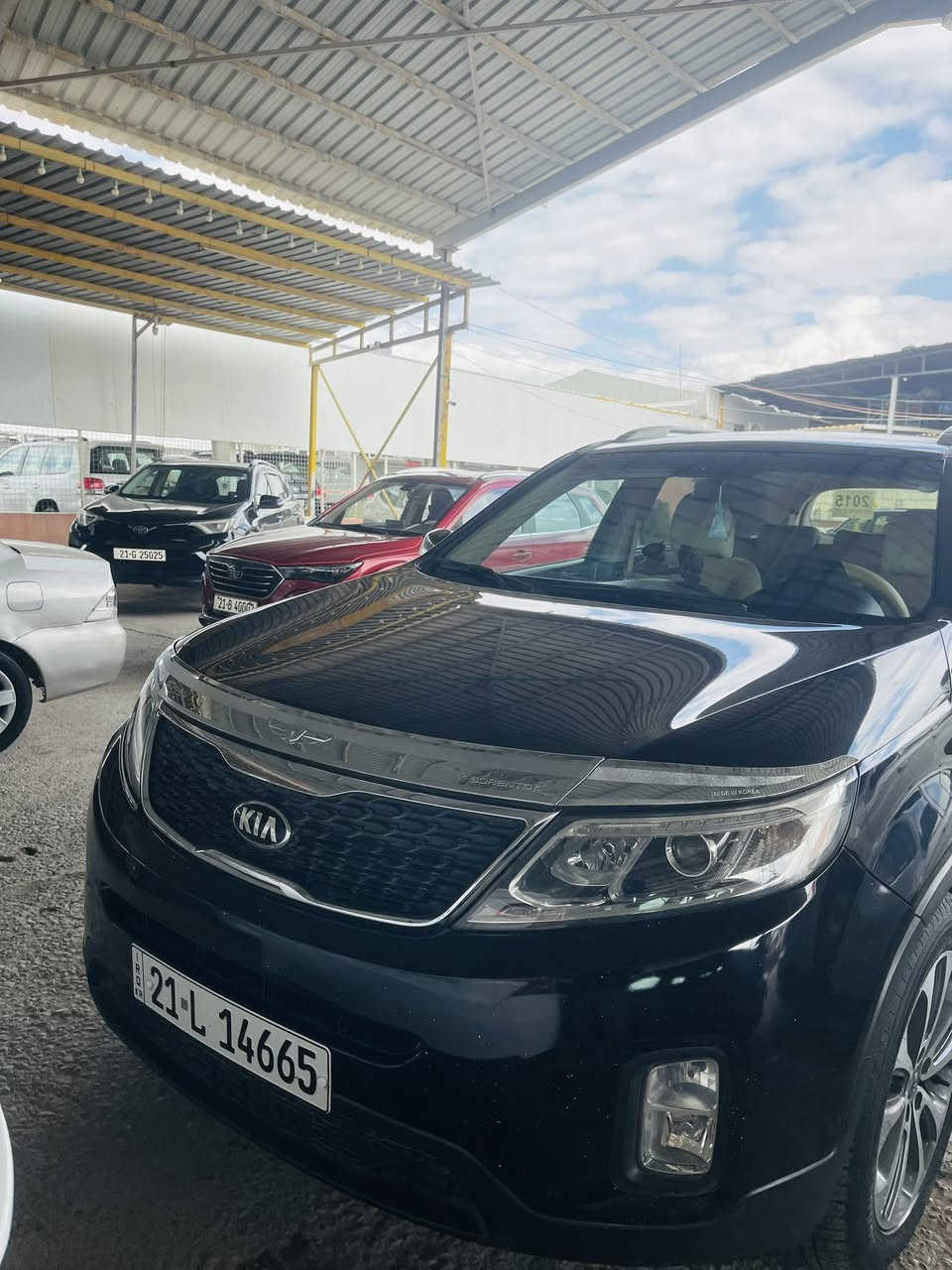 بسم الله الرحمن الرحيم
سورينتو 2015

خليجي 

بدون صبغ مكفوله 

مكينه 4

7راكب 

تبريد مركزي 

هاند بريك دكمه 

اوتو هولد 

شاشه معروفه مواصفاته بعد

محررك وكير شرط الفحصً

تحويل ثاني يوم 

مكانها سليمانيه 

سعرها153وبيعا مجال قليل

***********
