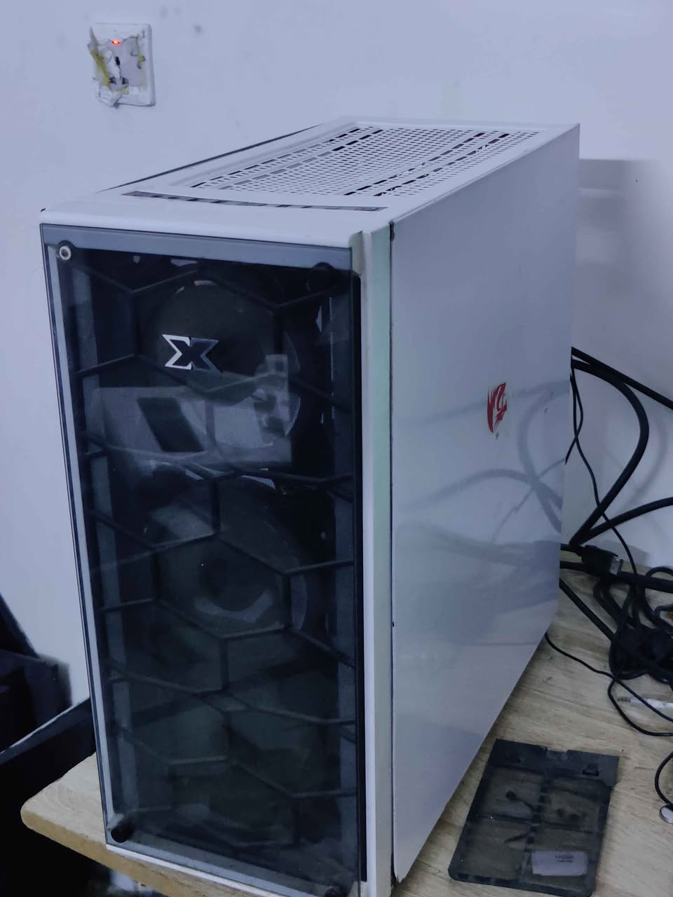 كمبيوتر بالمواصفات التالية 
ryzen 5 2600x 
ram 8gb ddr4
gpu rx 580 8gb 
 psu 700w 
hhd 500gb 

يحتاج تطوير (رام و  اس اس دي ) 
الكرت جدا نظيف  الكيس يحوي 4 فانات وhub 
السعر 335 سعر نهائي

يوجد توصيل جميع المحافظات بغداد, العراق


**إذا كنت صاحب هذا الإعلان وتريد حذفه لأي سبب، رجاءا أرسل رسالة إلى الدعم الفني**